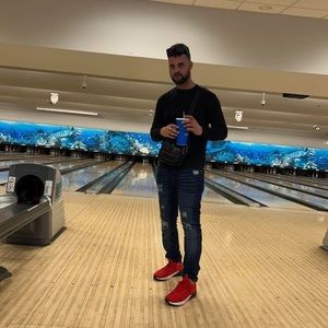 Meet your Posher, Pedro